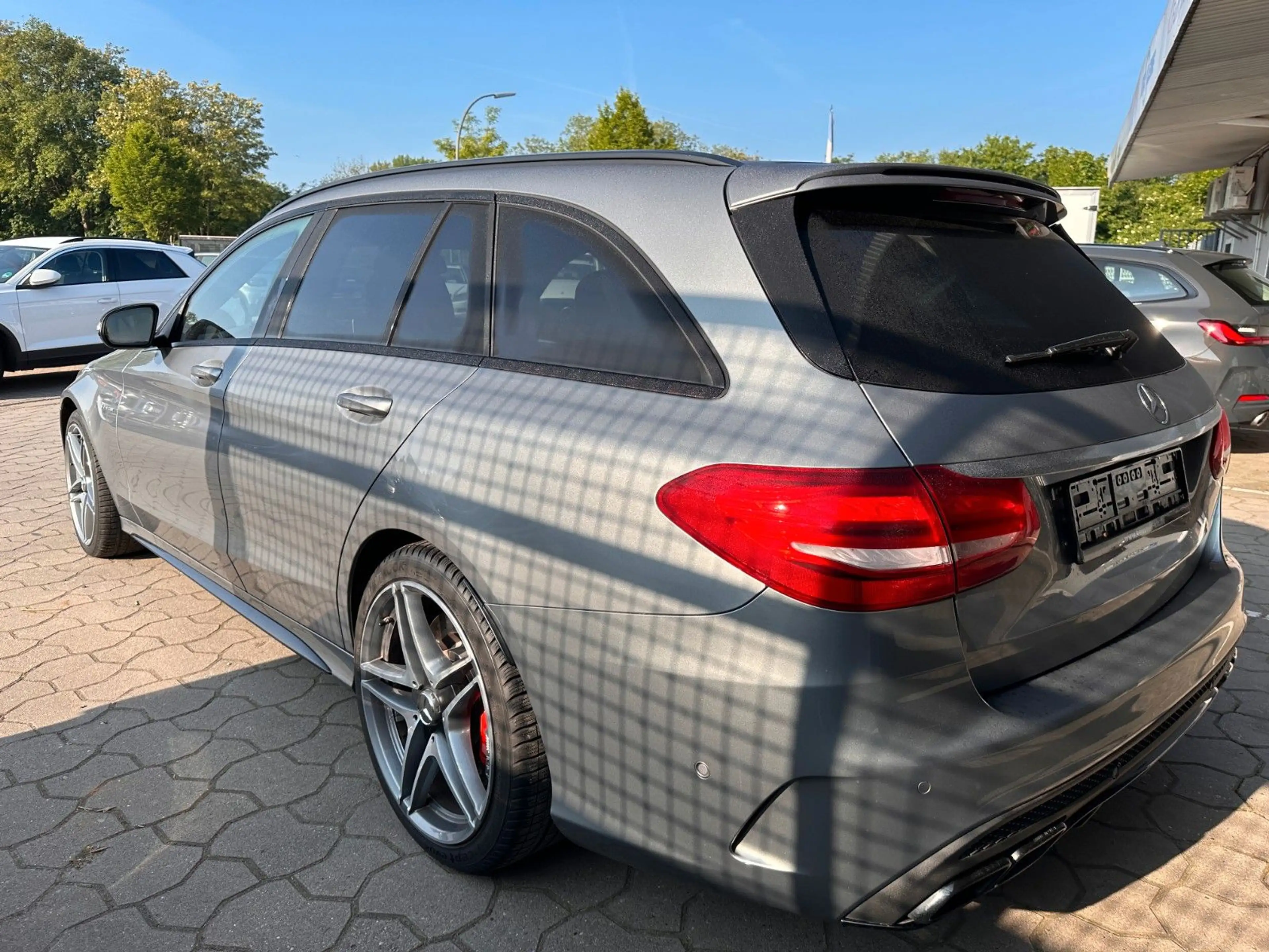Mercedes-Benz C 63 AMG T Carbon Drivers Package Burmester — photo 7