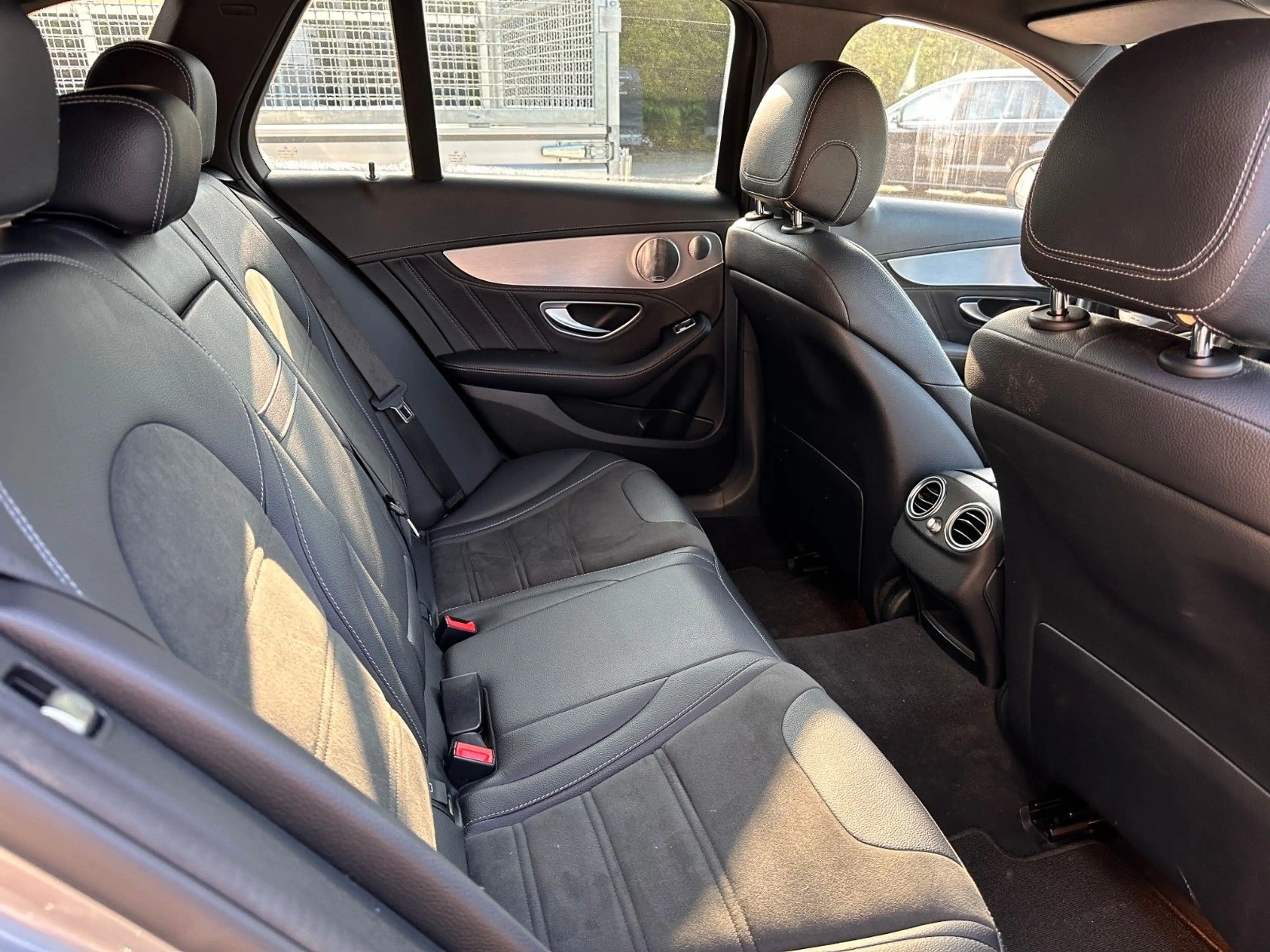 Mercedes-Benz C 63 AMG T Carbon Drivers Package Burmester — photo 14