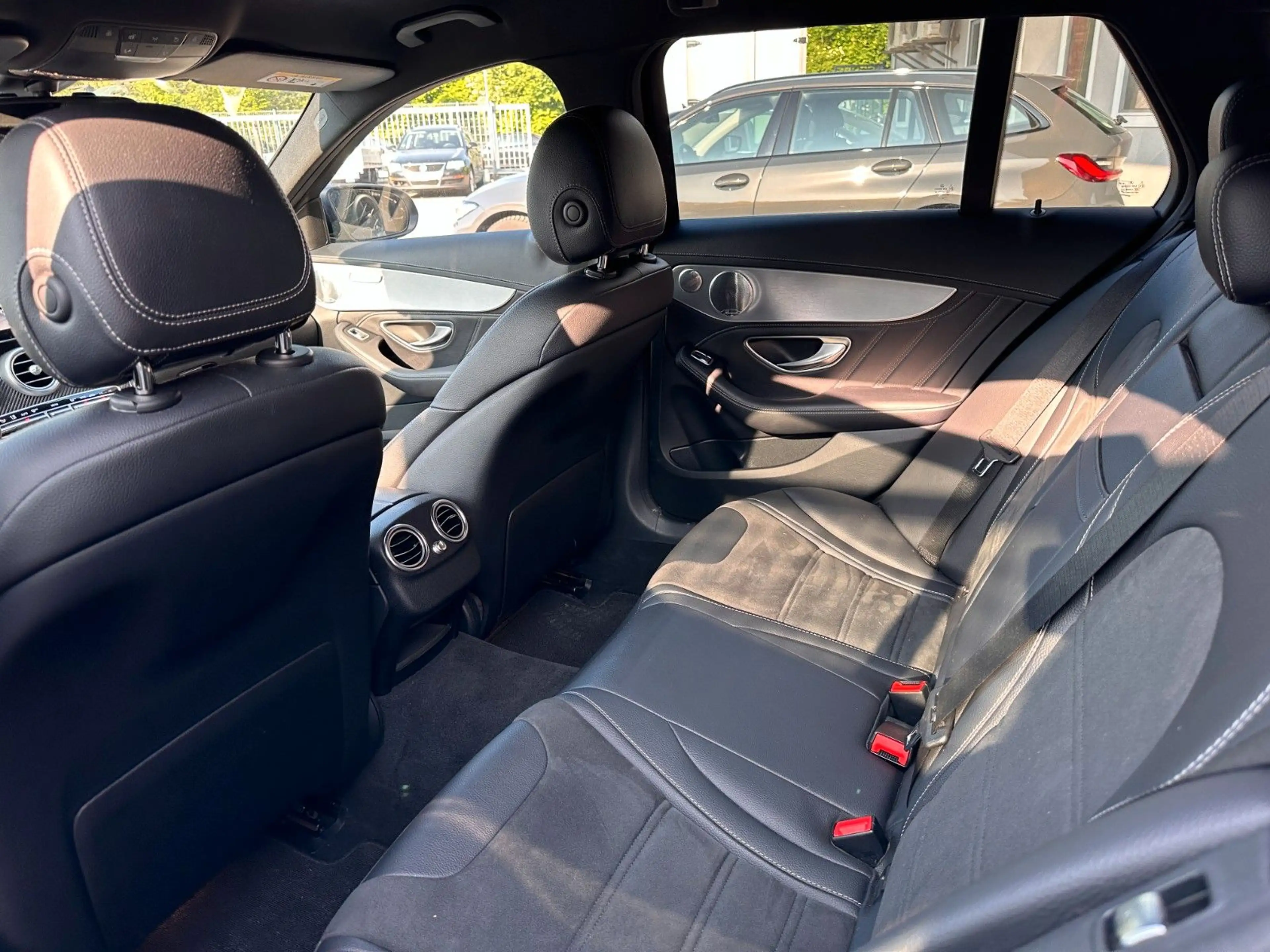 Mercedes-Benz C 63 AMG T Carbon Drivers Package Burmester — photo 15