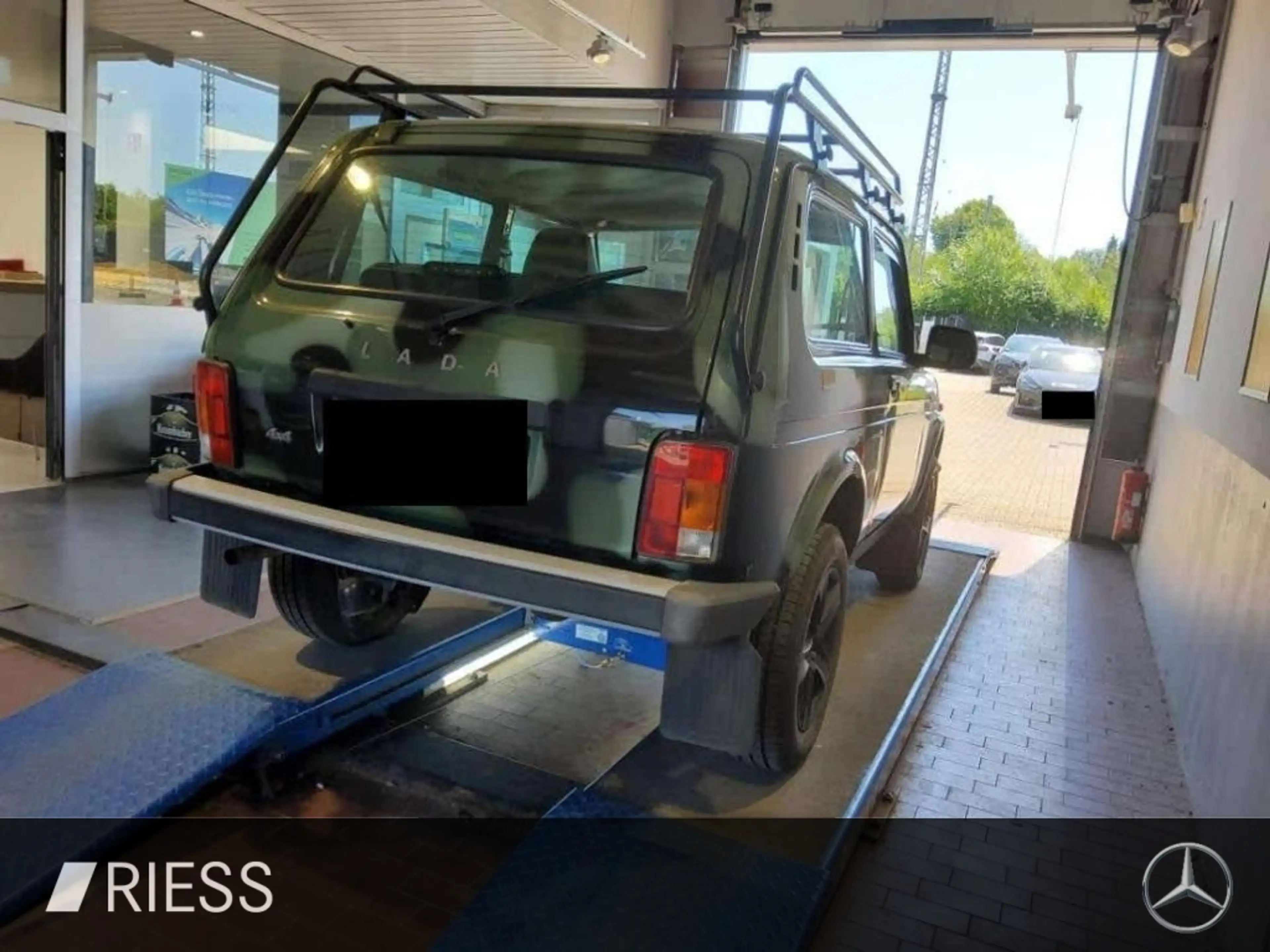 Lada Taiga Basis 4x4 camouflage Dachträger — photo 7