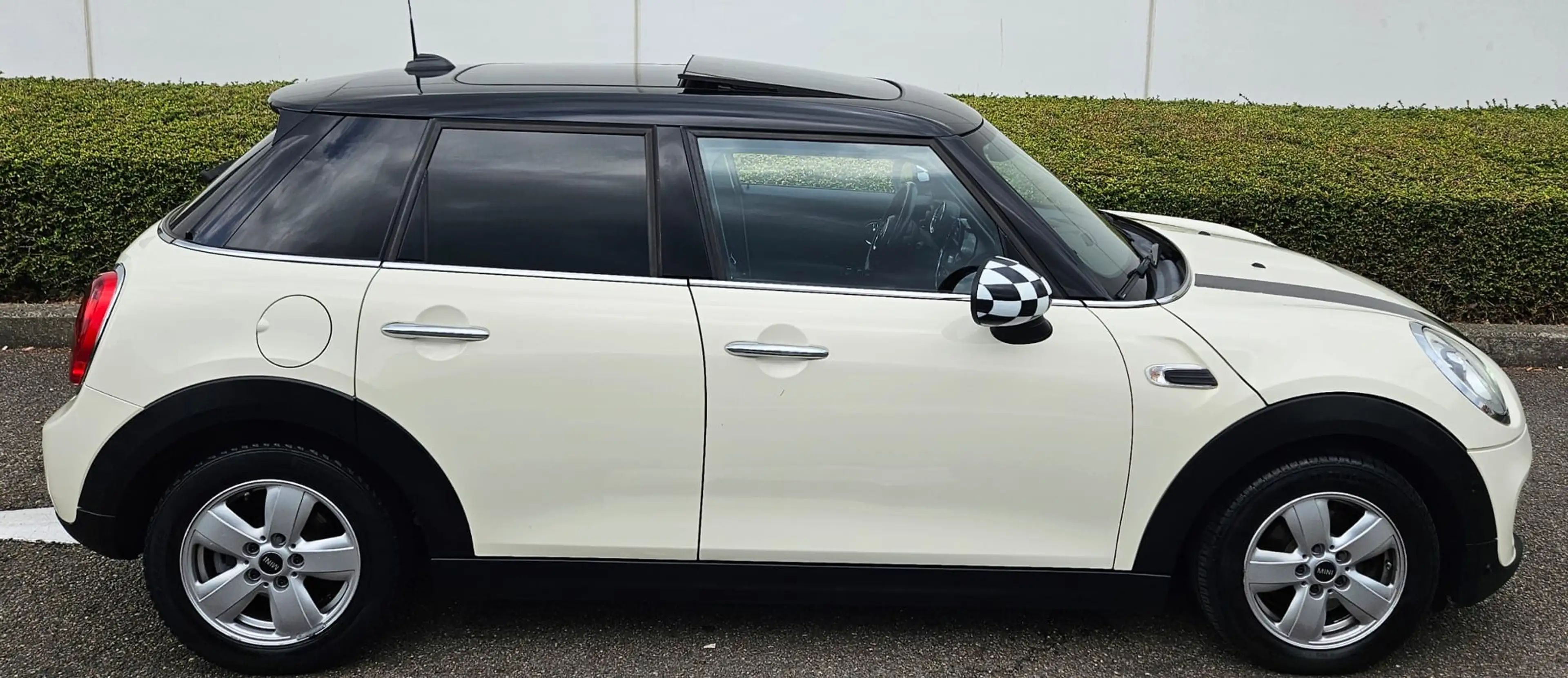 MINI Cooper D *** Pano - Harman Kardon - Leather - Euro 6b - Carpass *** — photo 8