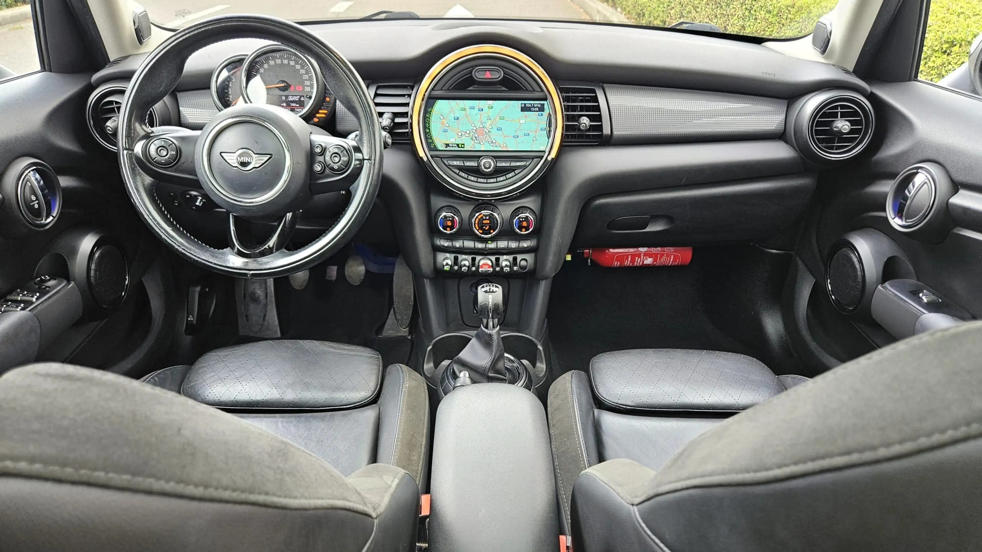 MINI Cooper D *** Pano - Harman Kardon - Leather - Euro 6b - Carpass *** — photo 13