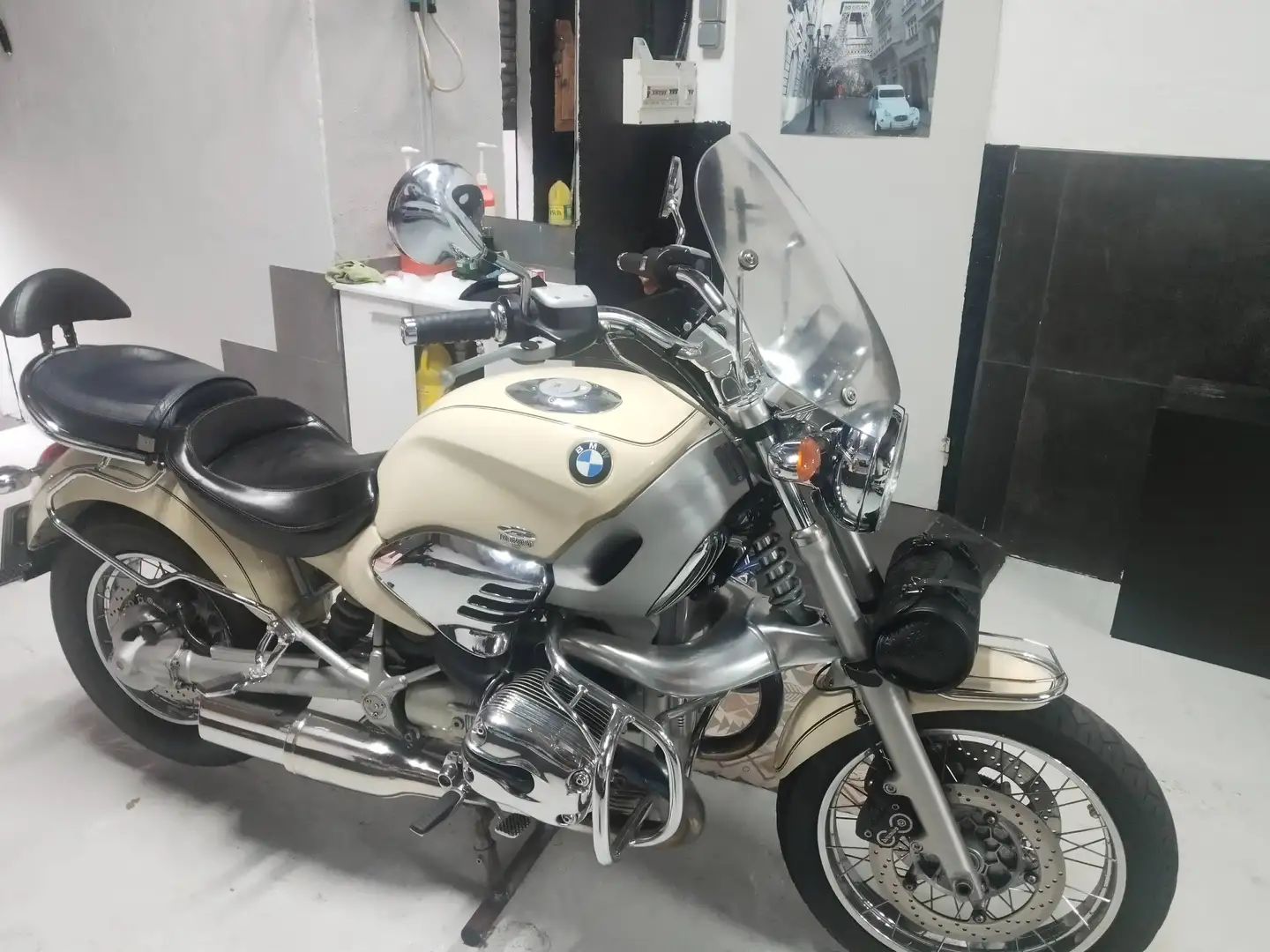 BMW R 1200 C Independent Cruiser Beige - 2