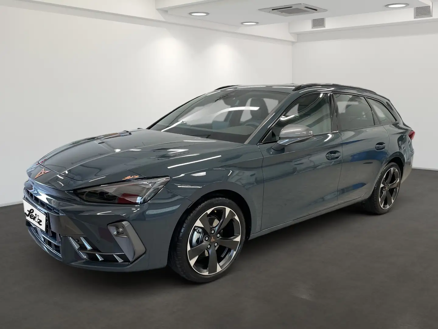 CUPRA Leon Sportstourer 1.5 eTSI *AHK*KAMERA*LED*SITZH* Blauw - 2