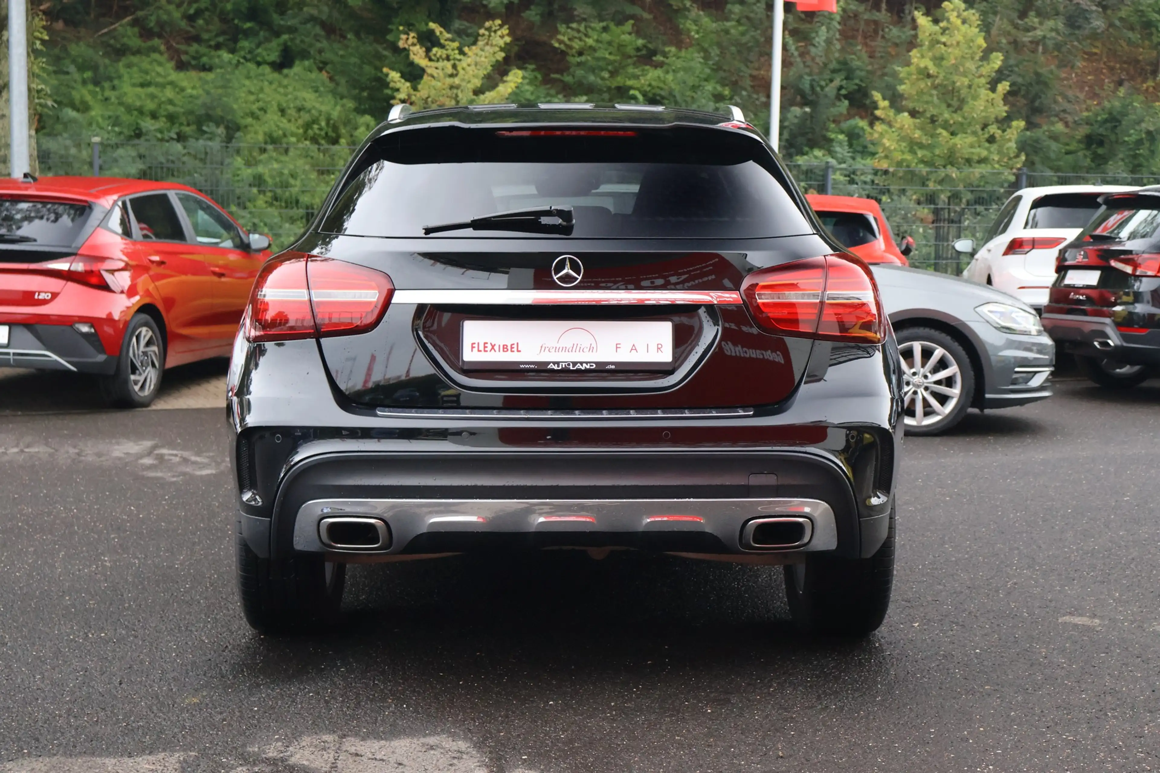 Mercedes-Benz GLA 220 GLA 220d AMG Line LED Navi Pano AHK 360 SHZ — photo 4
