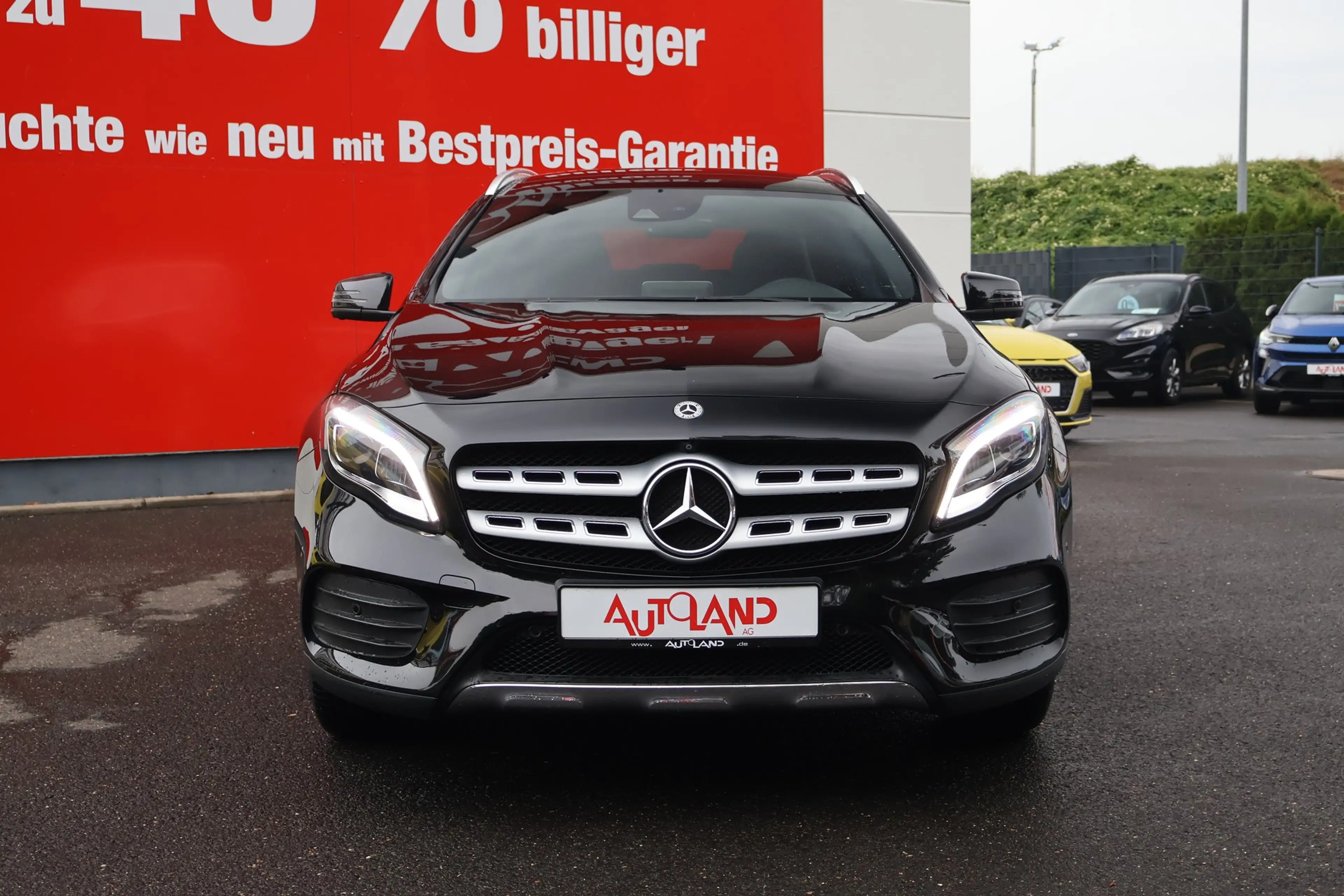 Mercedes-Benz GLA 220 GLA 220d AMG Line LED Navi Pano AHK 360 SHZ — photo 7