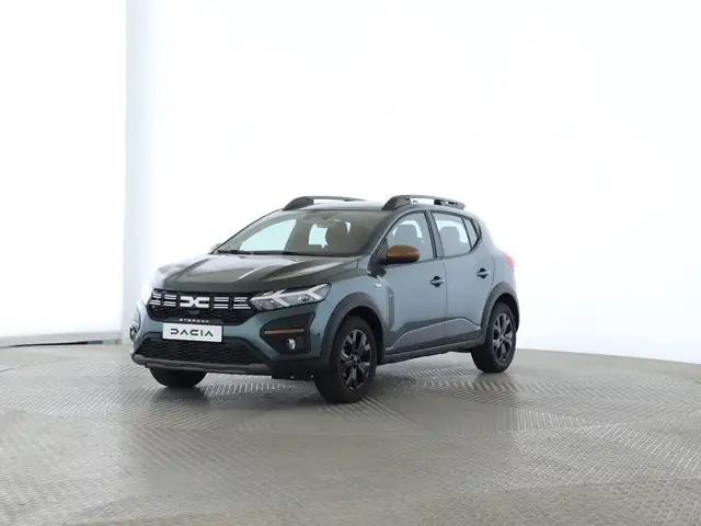 Dacia Sandero Stepway main image