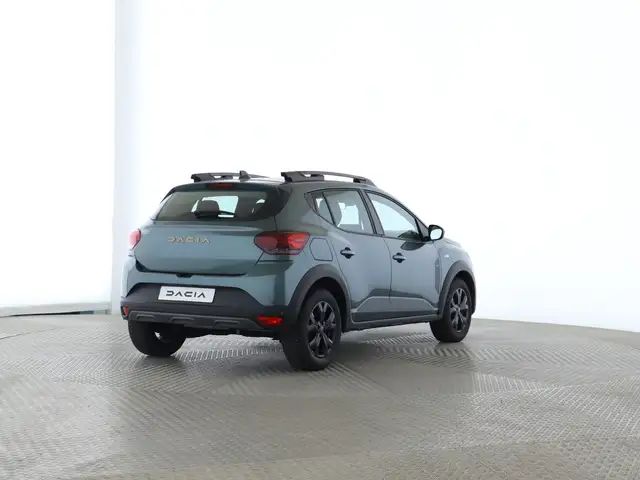 Dacia Sandero Stepway view 7