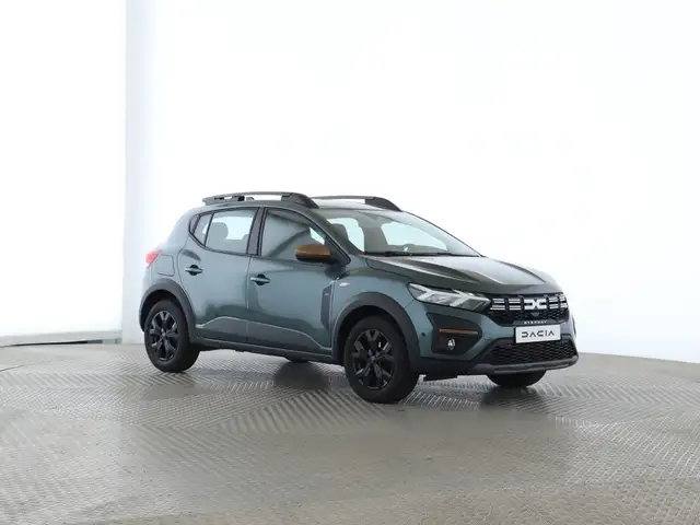 Dacia Sandero Stepway view 9