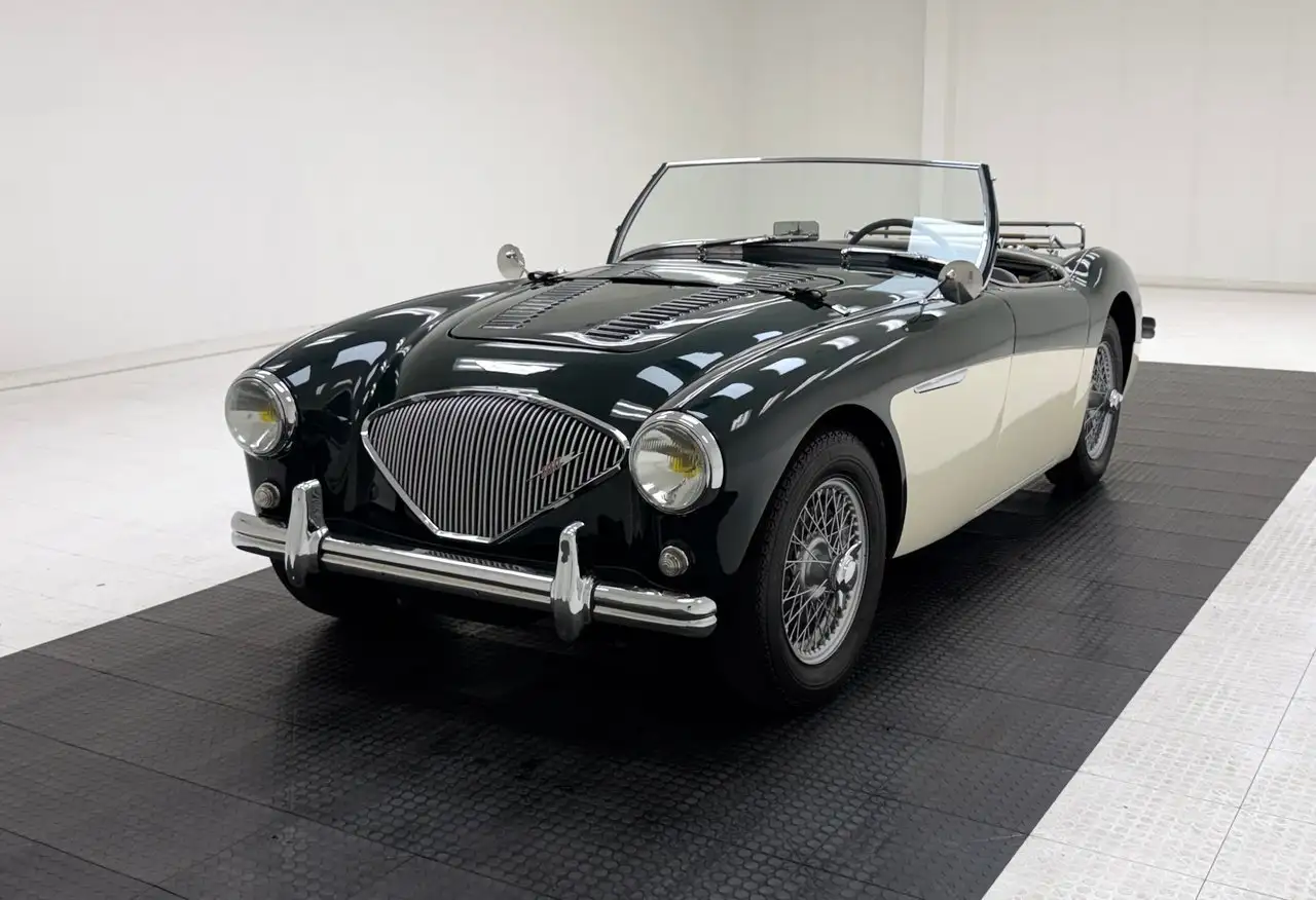 Austin-Healey 100-4 BN2 Roadster, foto 2