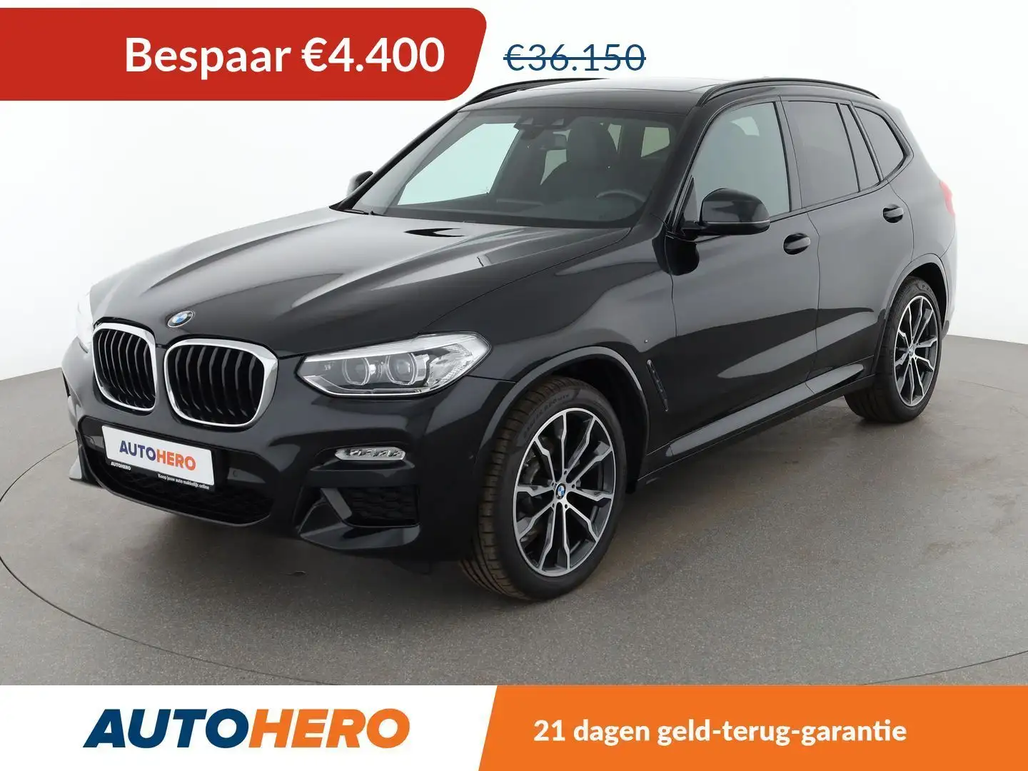 BMW X3 xDrive 20i M Sport Zwart - 1