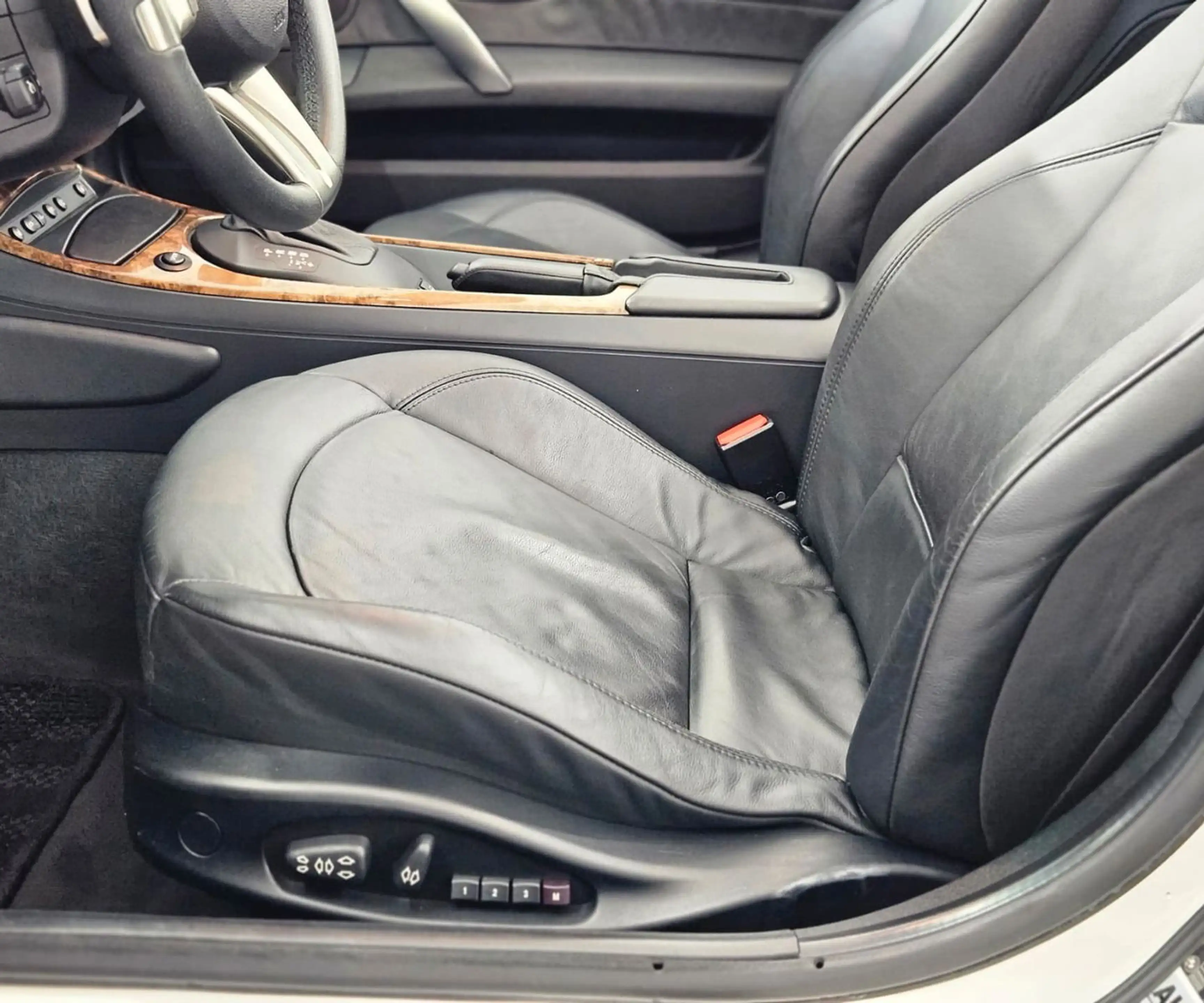 BMW Z4 Roadster 3.0si — photo 15