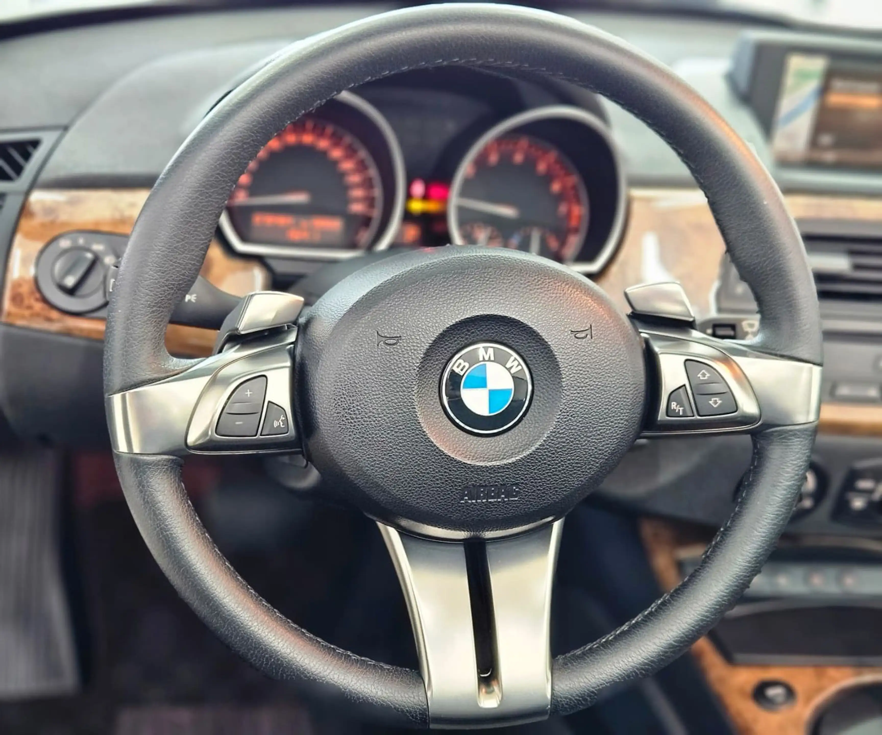 BMW Z4 Roadster 3.0si — photo 12