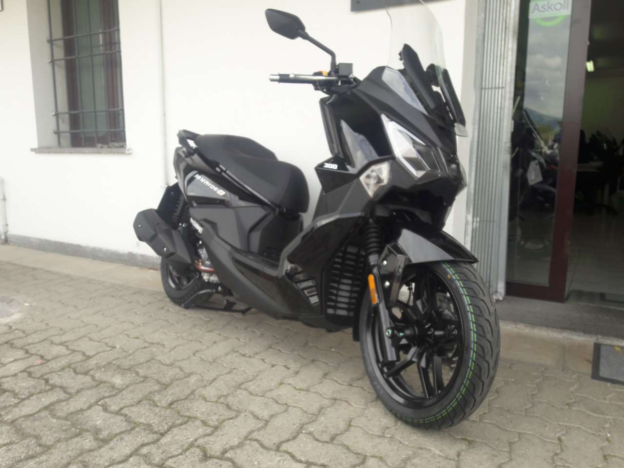 SYM Others SYM JOYRIDE 300 16 NERO LUCIDO