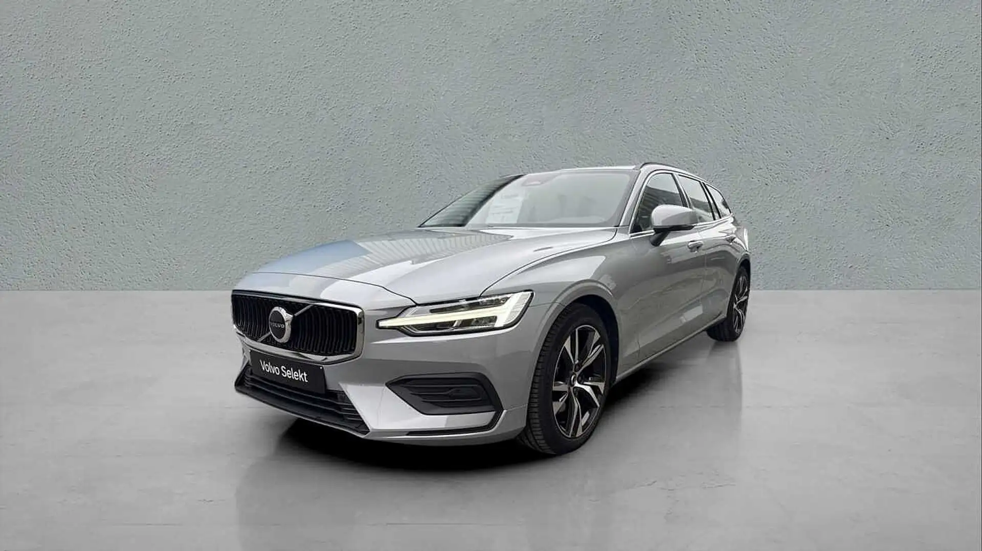Volvo V60 Core, B4 Mild hybrid, Benzine Gris - 1