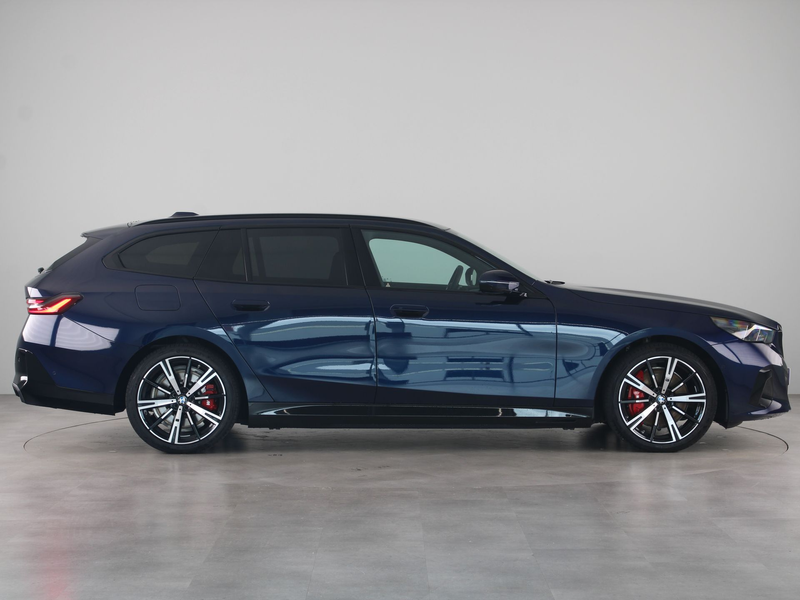 BMW 550 5 Serie 550e xDrive Touring M Sport Pro — photo 4