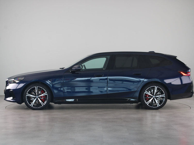 BMW 550 5 Serie 550e xDrive Touring M Sport Pro — photo 8