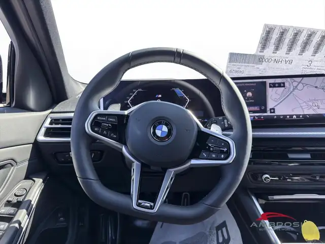 BMW 3 Series view 13