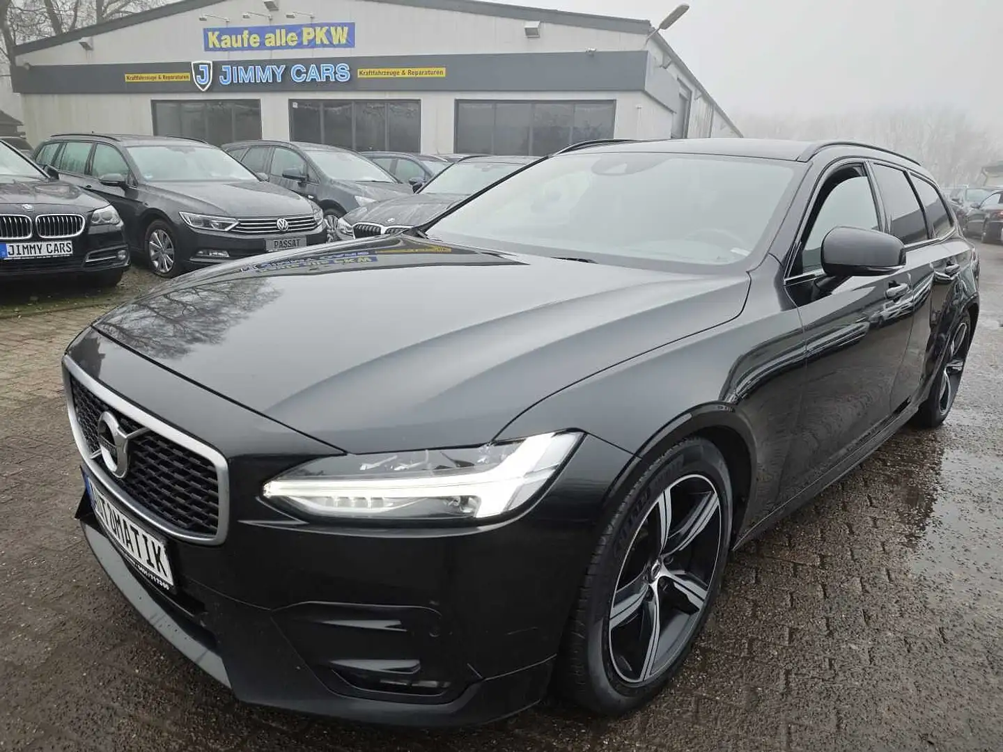 Volvo V90 Diesel D4 Geartronic R Design Schwarz - 1