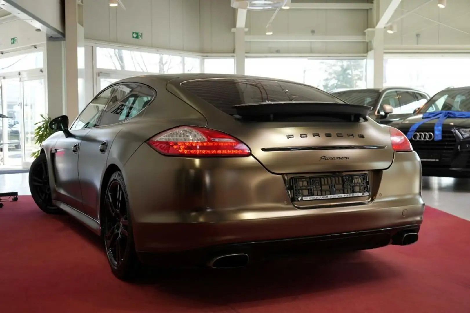 Porsche Panamera *Navi*LEDER*Kamera*Bi-Xenon-Scheinwerfer Bianco - 2