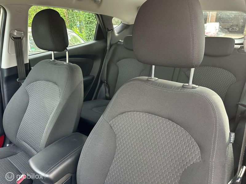 Hyundai iX35 2.0 Comfort — photo 14