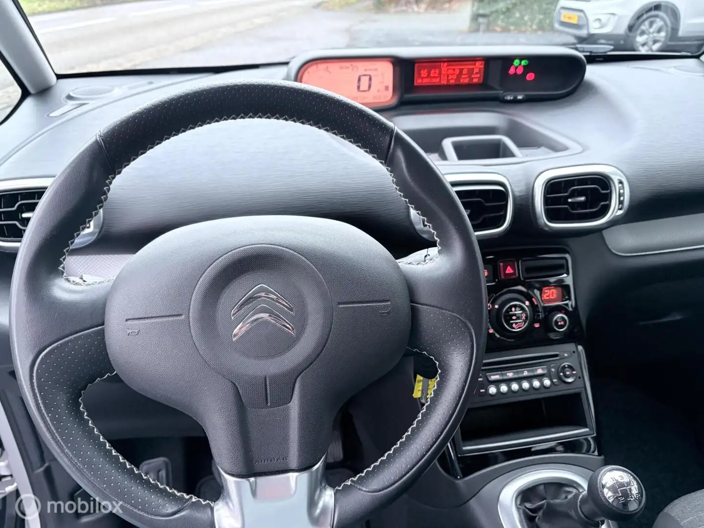 Citroen C3 Picasso 1.2 Feel Edition | AC | 58.000KM | TREKH. Gris - 2