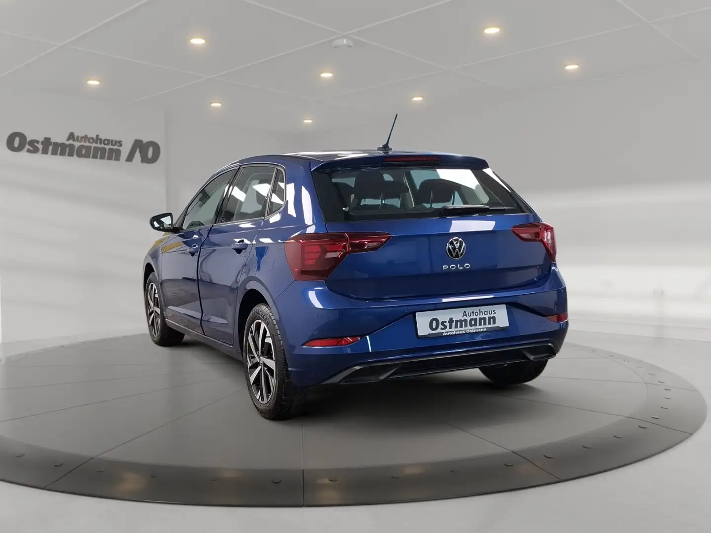 Volkswagen Polo VI 1.0 TSI Life LM LED Climatr. SHZ Navi Blau - 2
