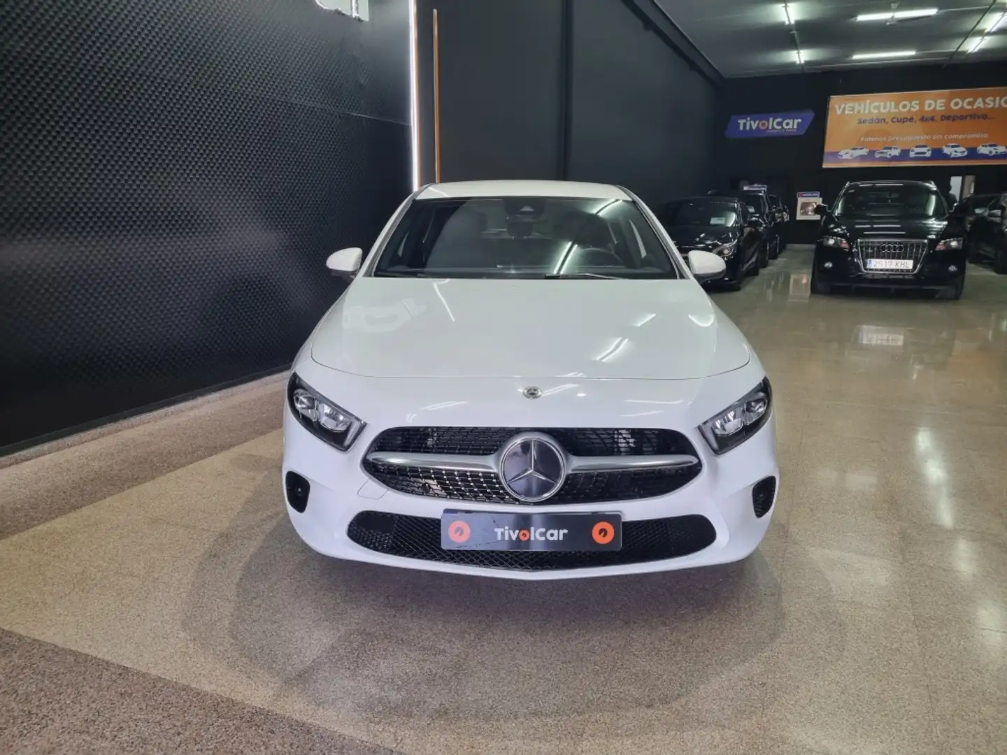 Mercedes-Benz A 200 Blanc - 2