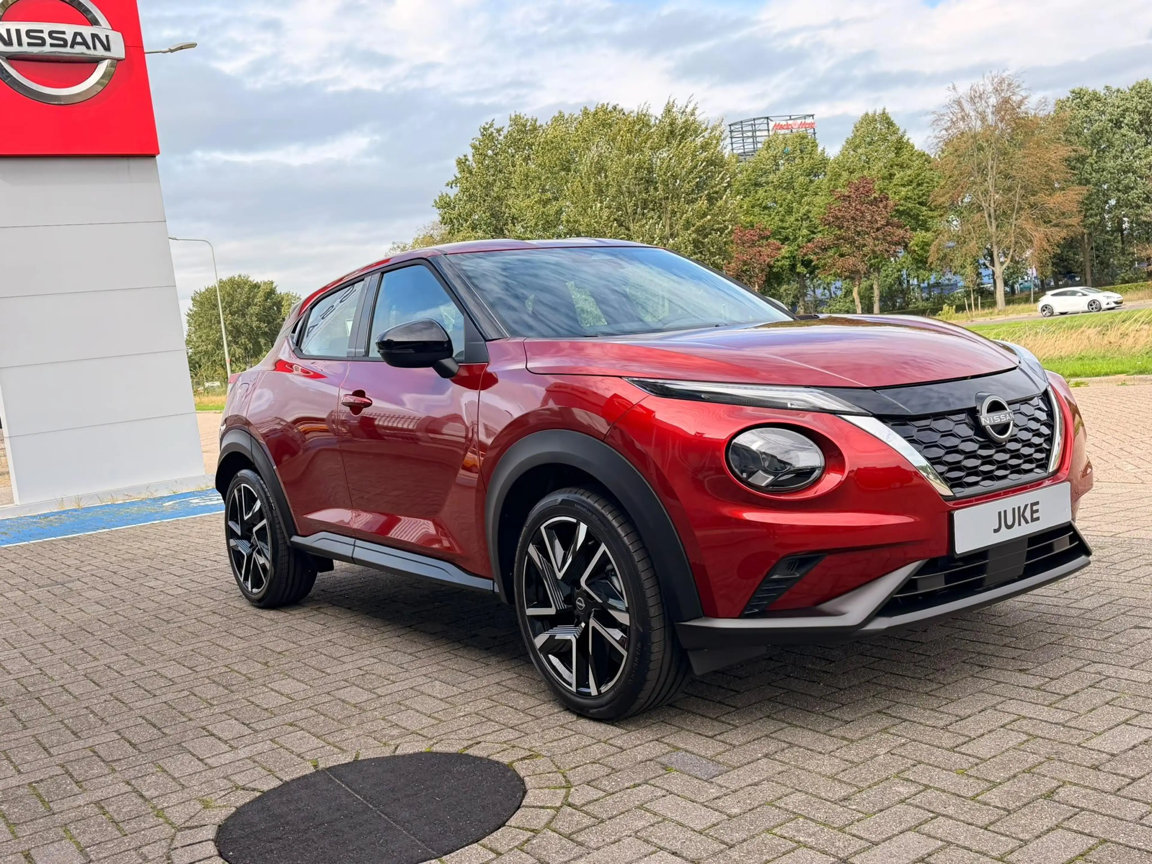 Nissan Juke 1.6 Hybrid N-Connecta | CAMERA | NAVIGATIE | STOEL — photo 8