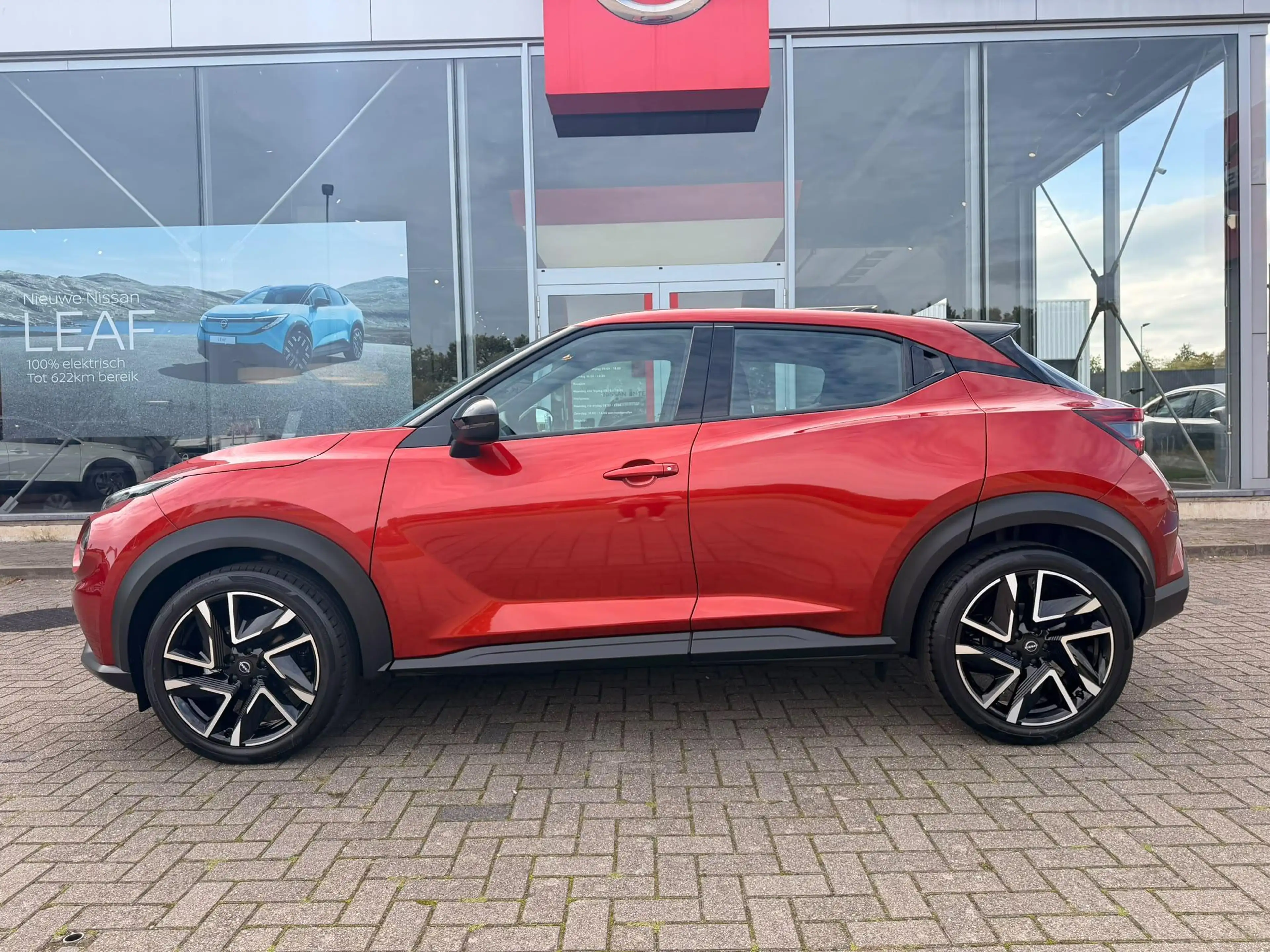 Nissan Juke 1.6 Hybrid N-Connecta | CAMERA | NAVIGATIE | STOEL — photo 3