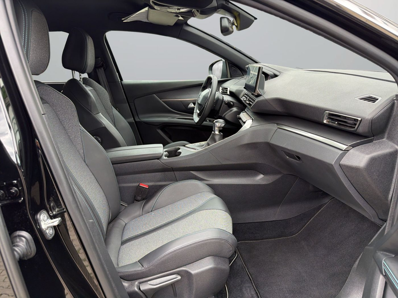 Peugeot 5008 1.2 PureTech 130 ALLURE PACK LED+Navi+SHZ — photo 13