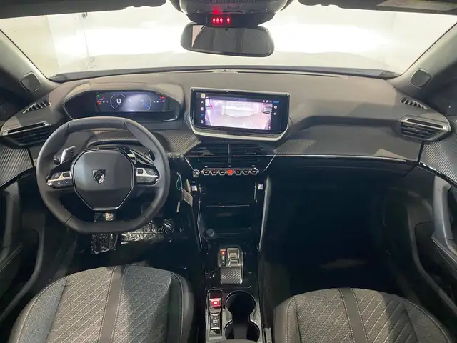 Peugeot 2008 view 12