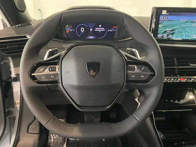 Peugeot 2008 view 13