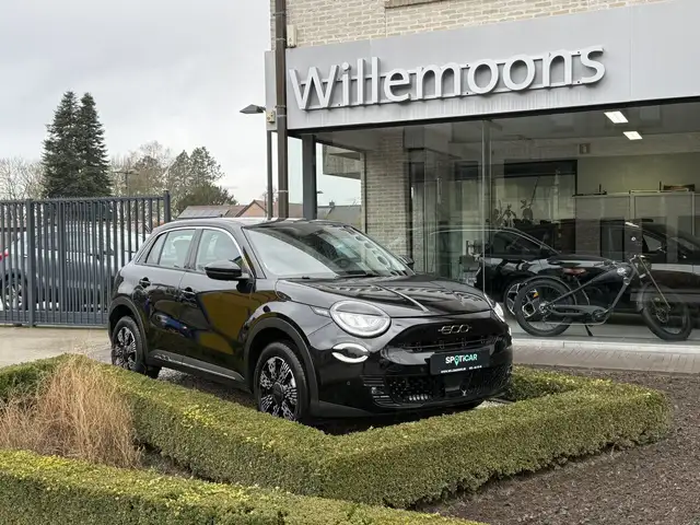 Fiat 600 1.2 Hybrid 136PK *Camera*Apple Carplay-Android ...