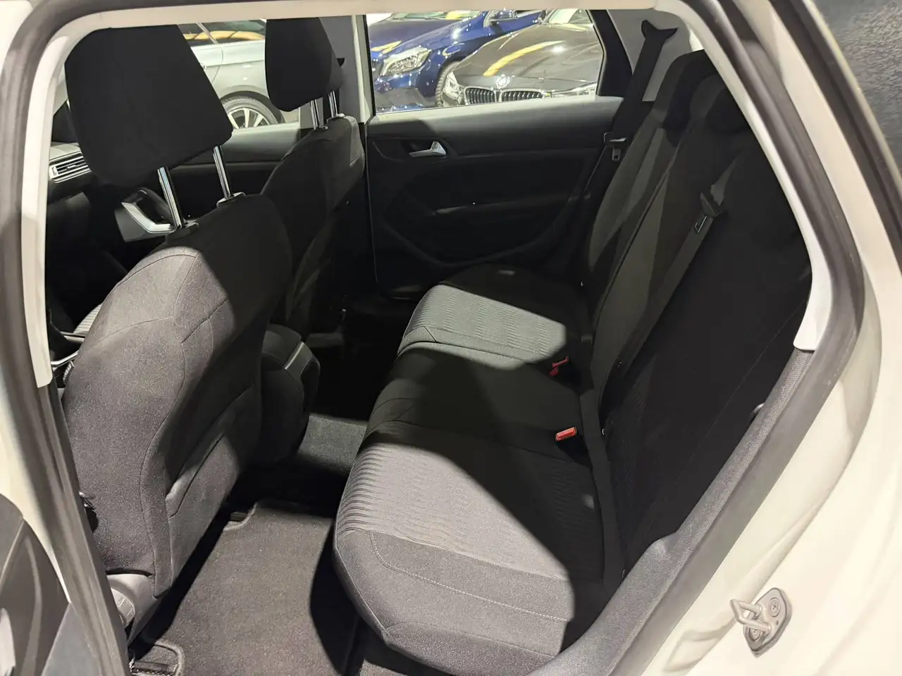 Peugeot 308 308 SW — photo 17