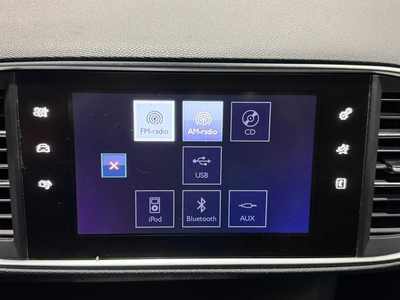 Peugeot 308 308 SW — photo 11