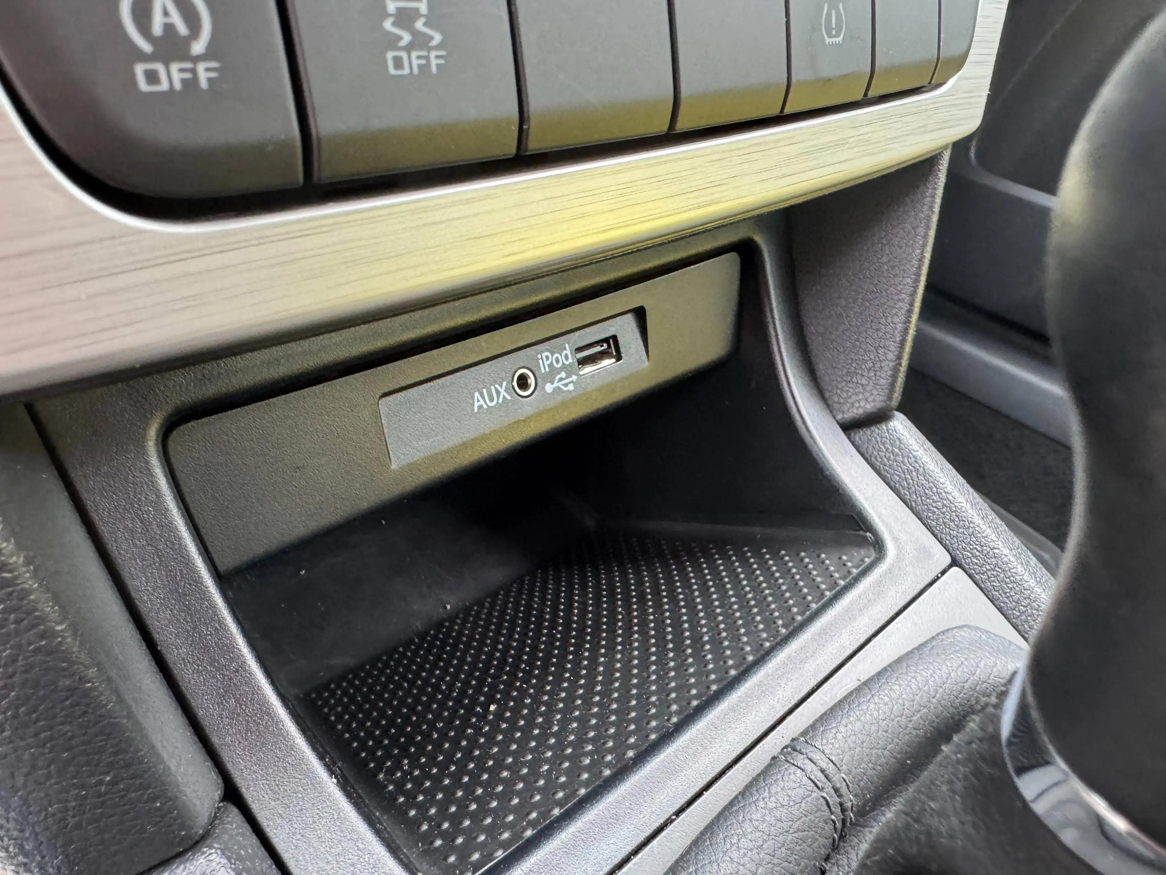 Skoda Yeti 1.4 Ambition- KLIMA+NAV+SHZ +TEMPOMAT — photo 12