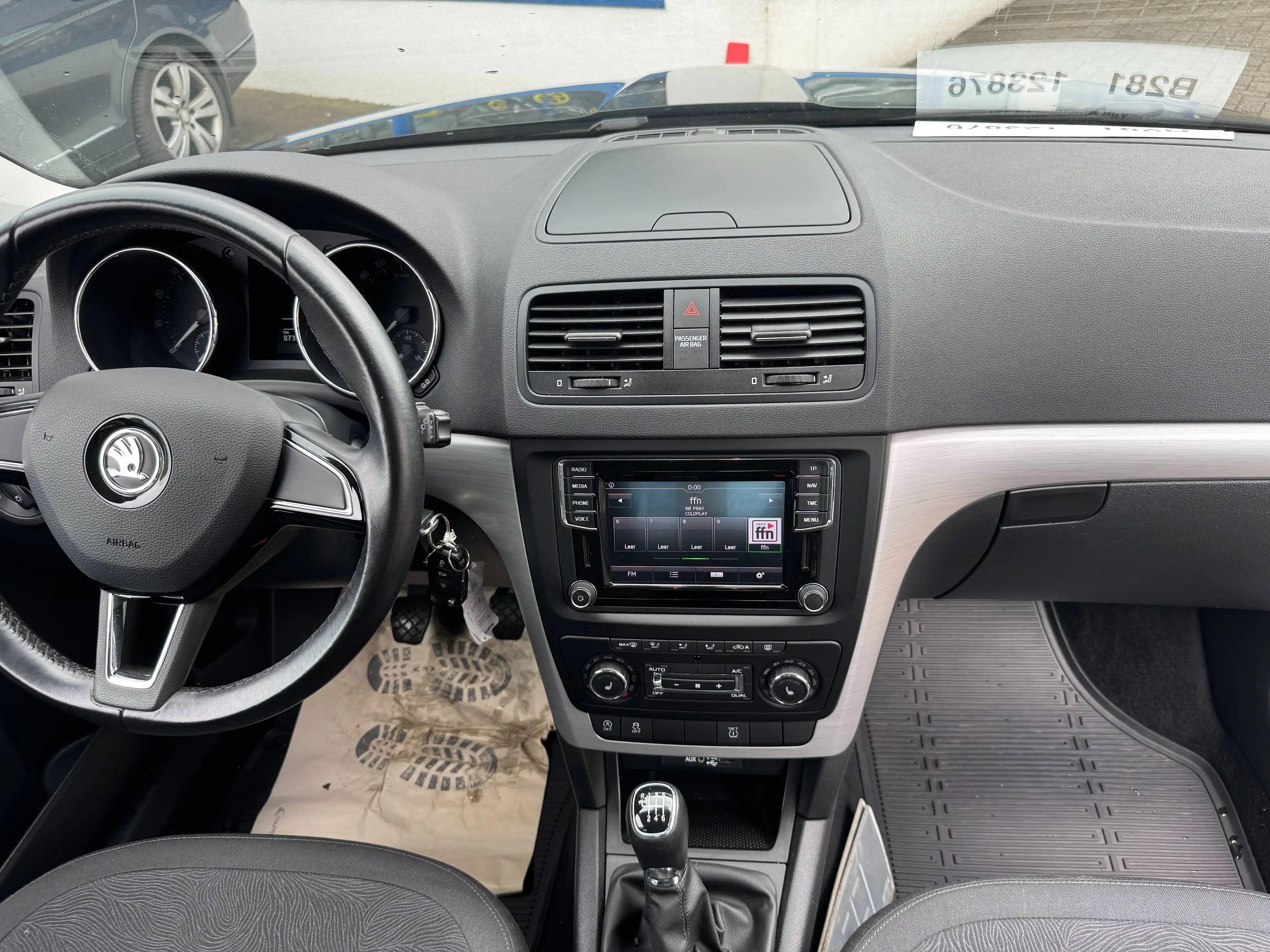 Skoda Yeti 1.4 Ambition- KLIMA+NAV+SHZ +TEMPOMAT — photo 6