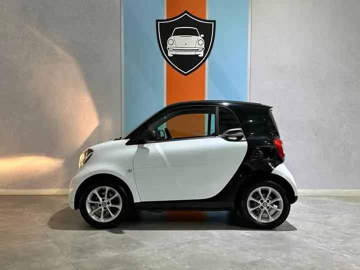 smart Fortwo Coupé Passion 2017, foto 8