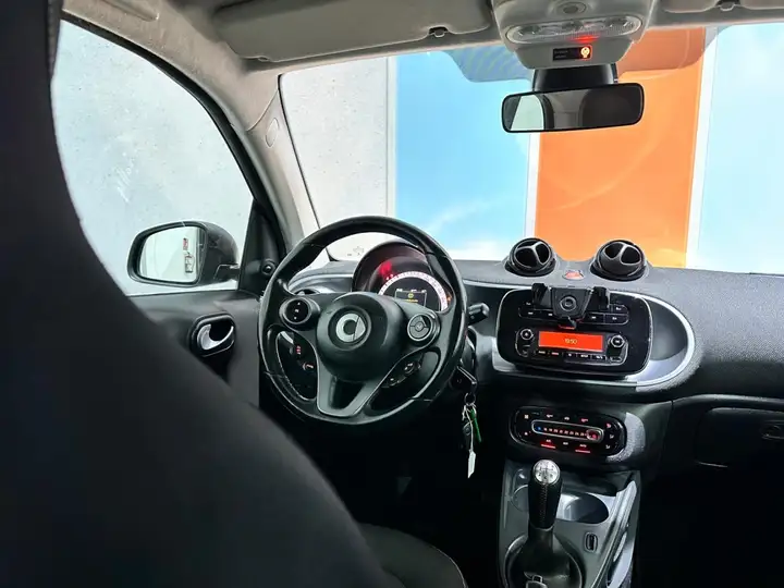 smart Fortwo Coupé Passion 2017, foto 11