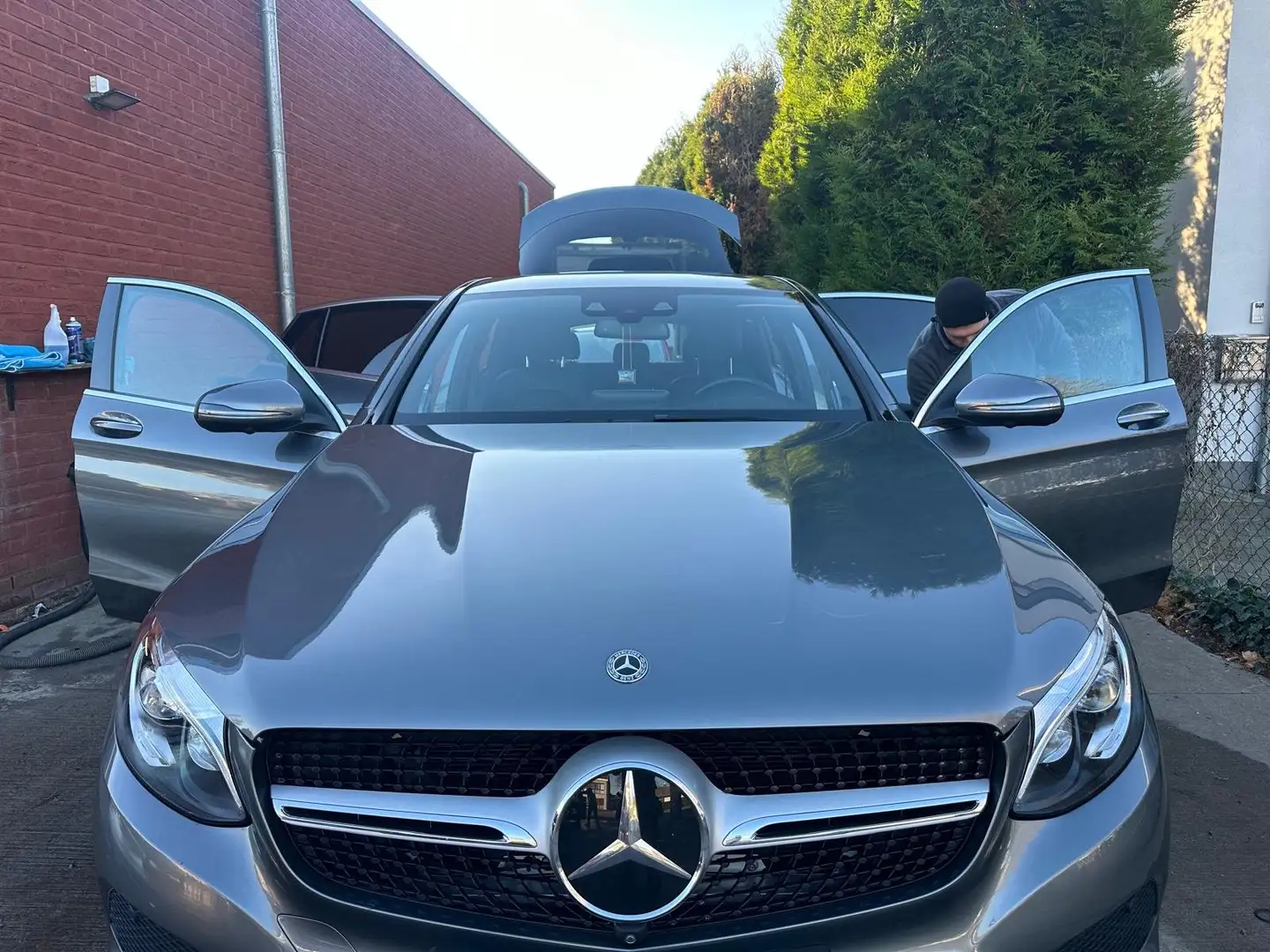 Mercedes-Benz GLC 350 e Coupé 4-Matic PHEV Gris - 1