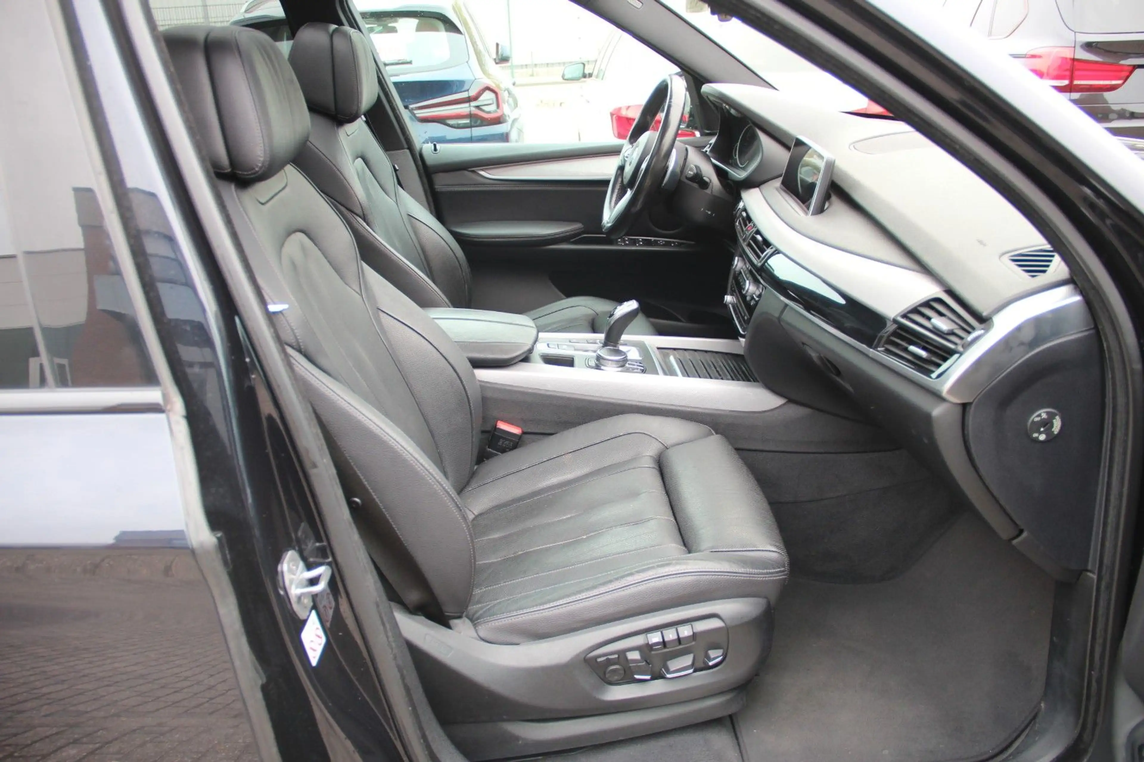 BMW X5 M50 d Pano, Stndhz, LED, RFK, Soft, Sitzblftg — photo 12
