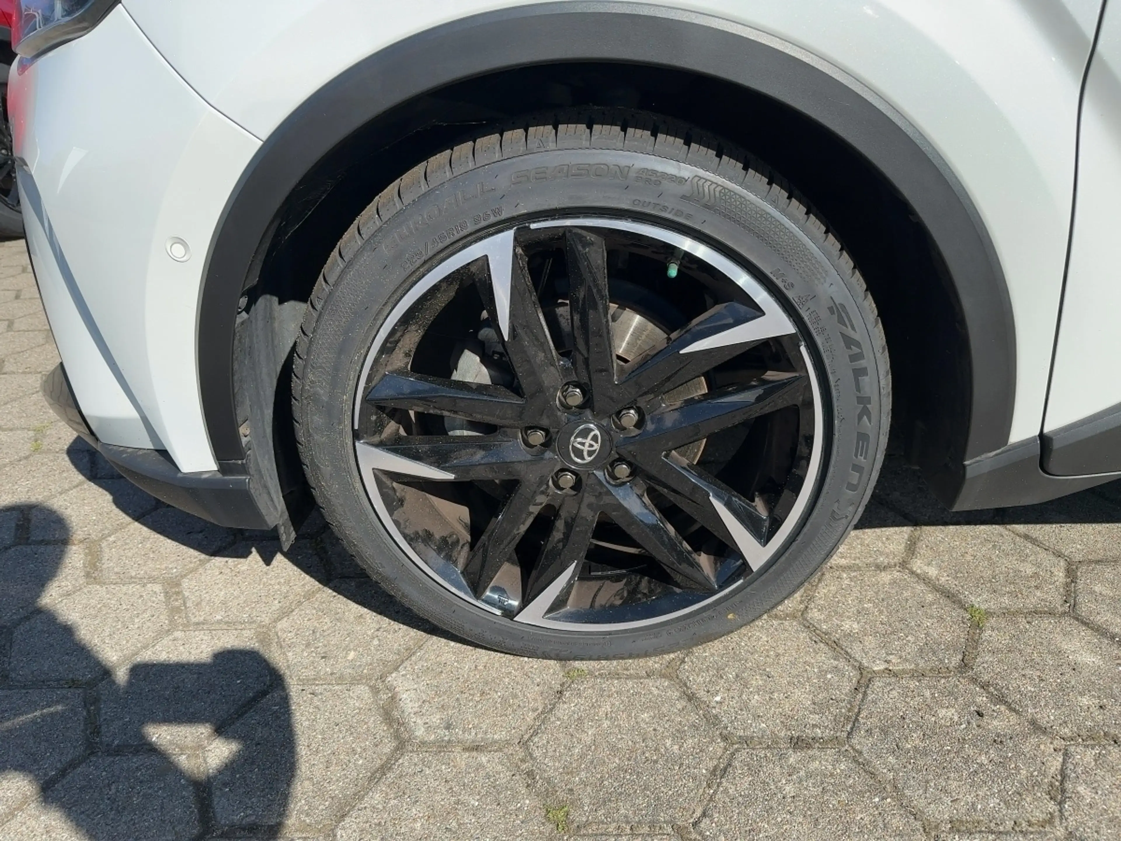 Toyota C-HR 2.0 Hybrid GR Sport*JBL*SHZ*GJR*KAMERA*LRHZ* — photo 7
