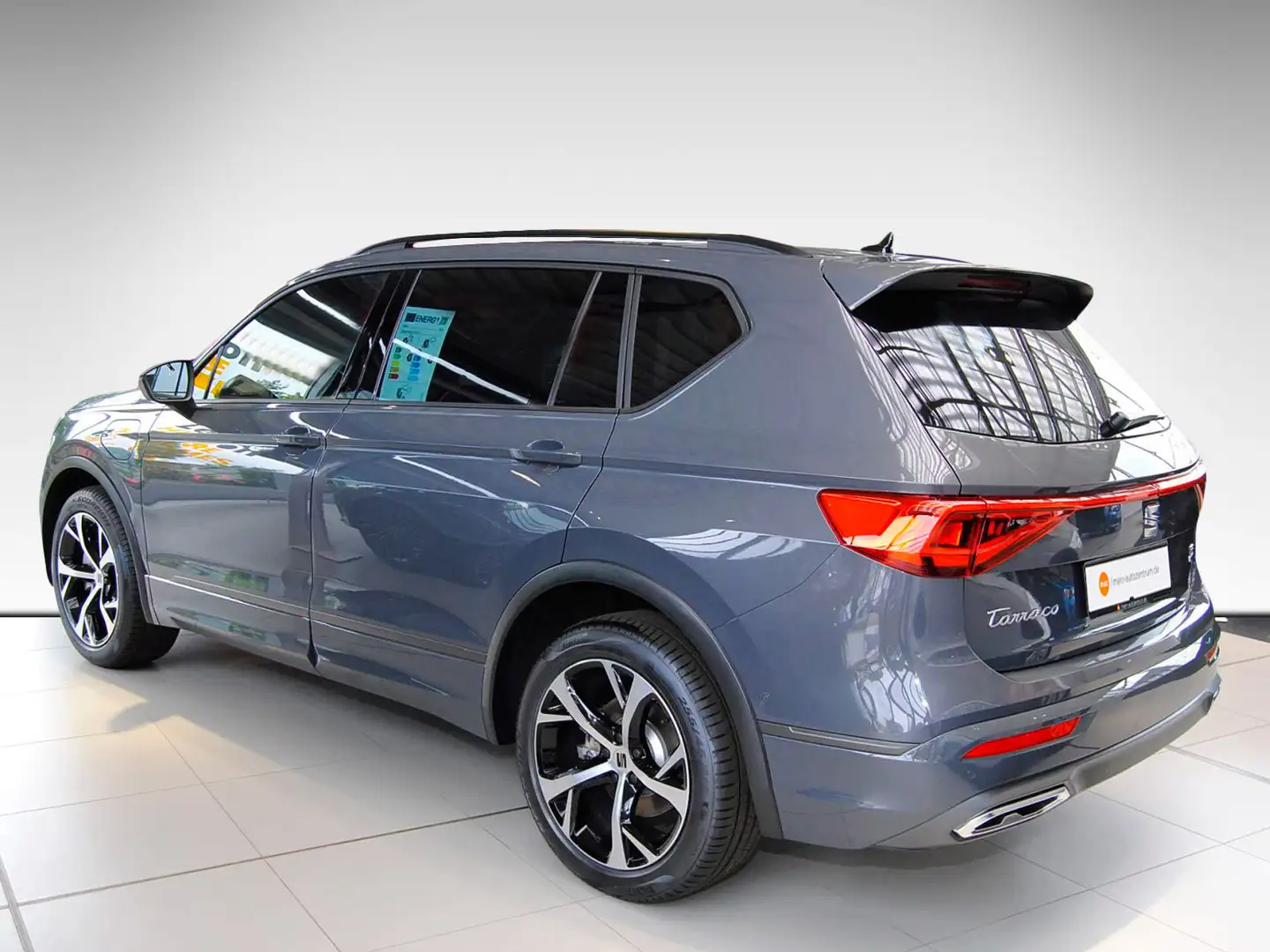 SEAT Tarraco 1.4 TSI e-HYBRID FR Alu LED AHK Navi ACC T Grau - 2