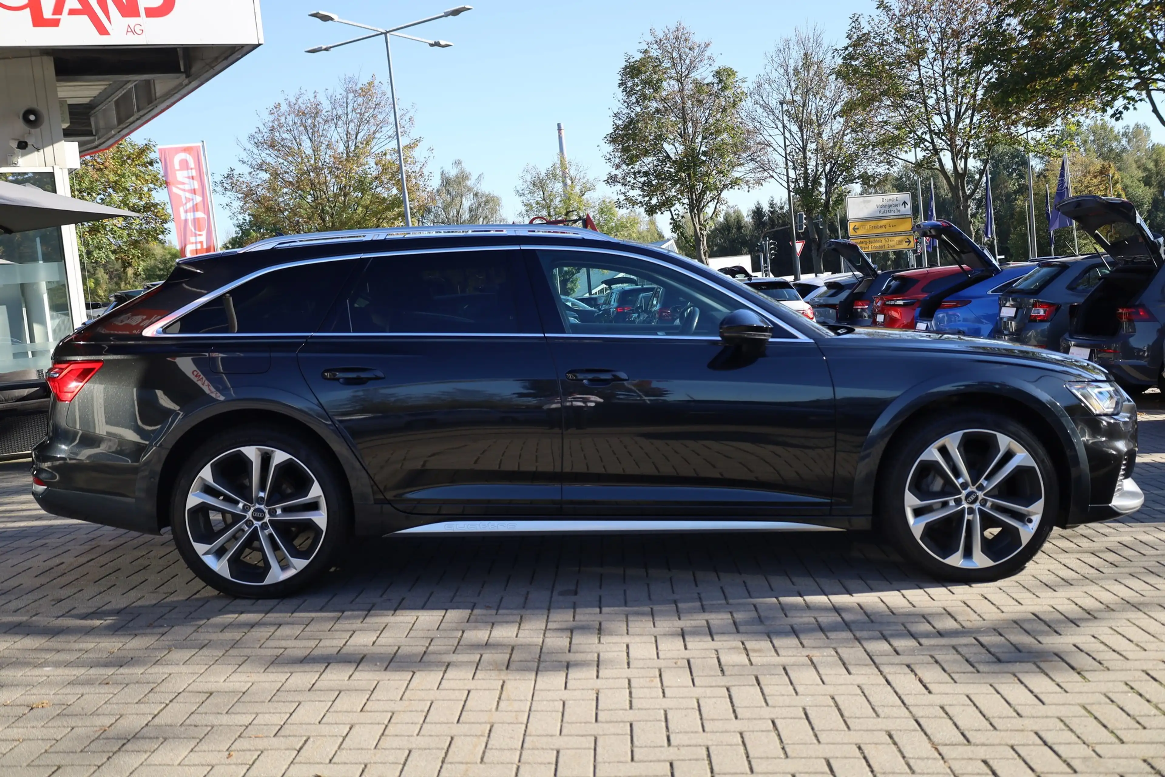 Audi A6 allroad 50 TDI quattro S-Tronic LED 360° AHK — photo 7