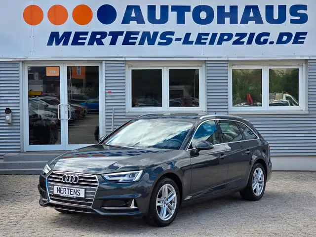 Audi A4 Avant 40 TFSI Aut sport LED Nav SHZ PDC Kam