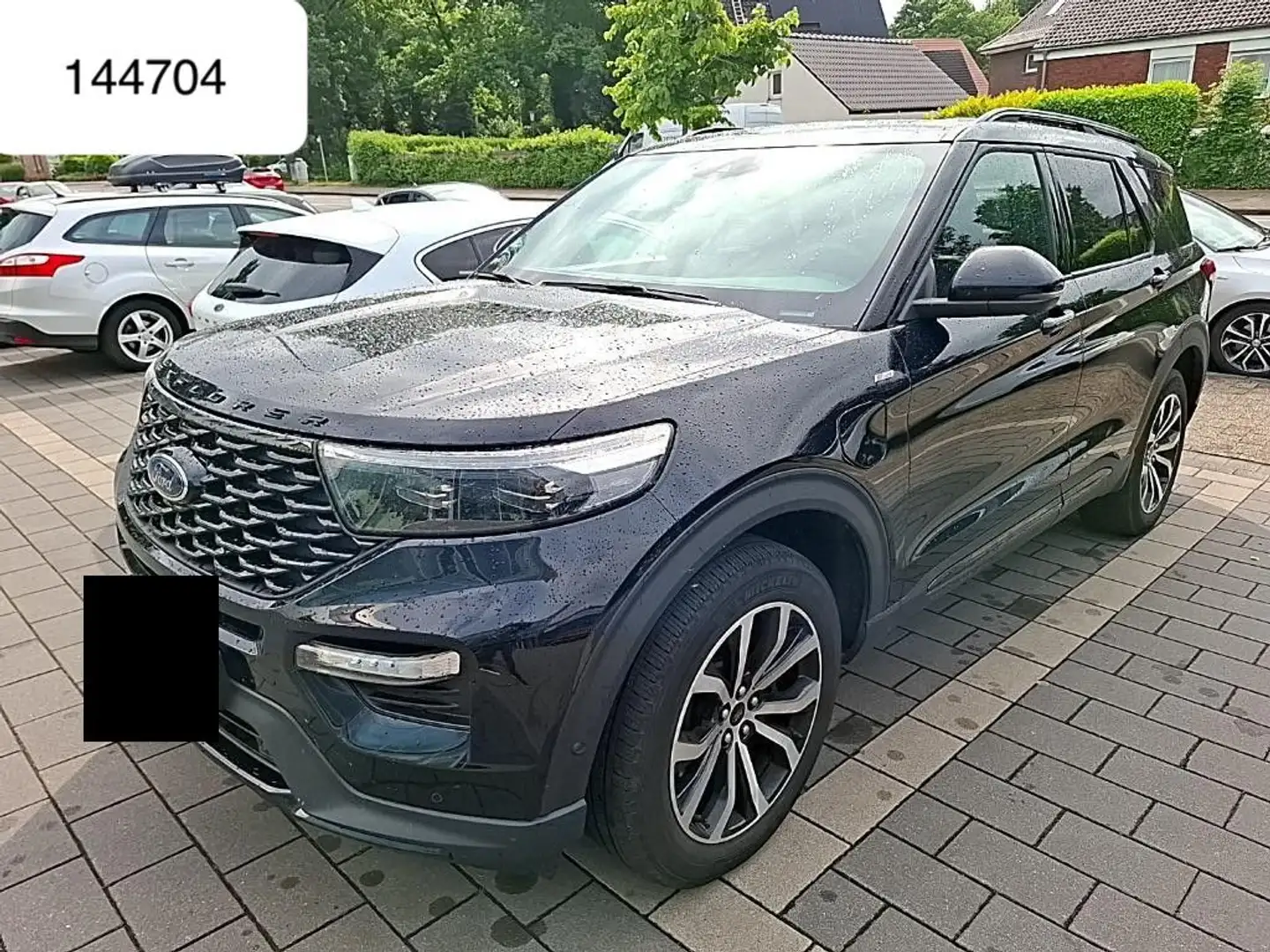 Ford Explorer ST-Line Hybrid 4x4 7Si 360K 20" Panoram Černá - 1