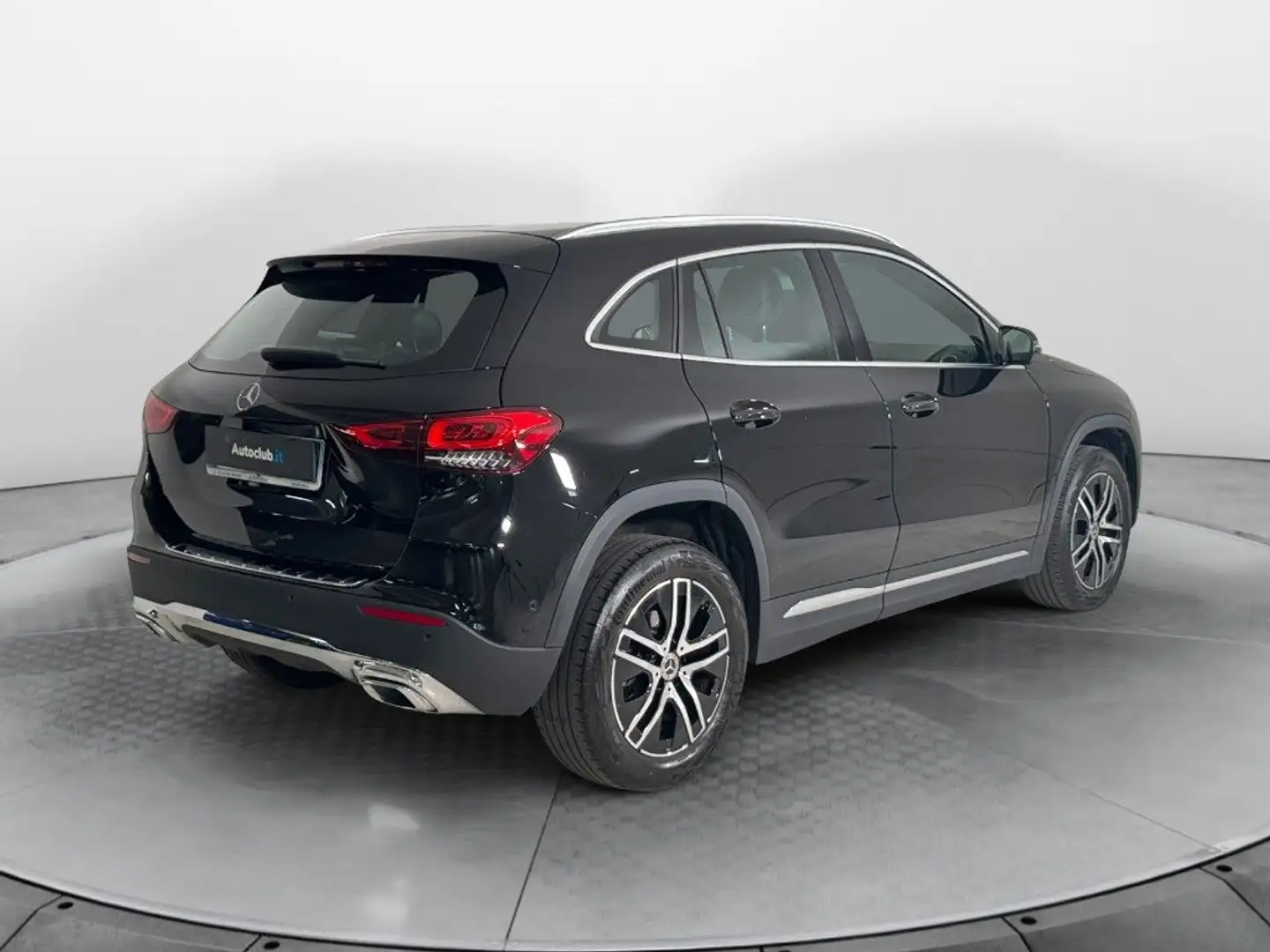 Mercedes-Benz GLA 180 d Sport Plus Nero - 2
