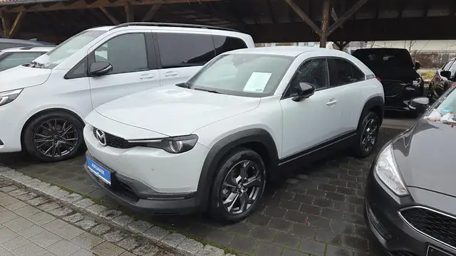 Mazda MX-30 als First Edition *Voll-Elektrofahrzeug*