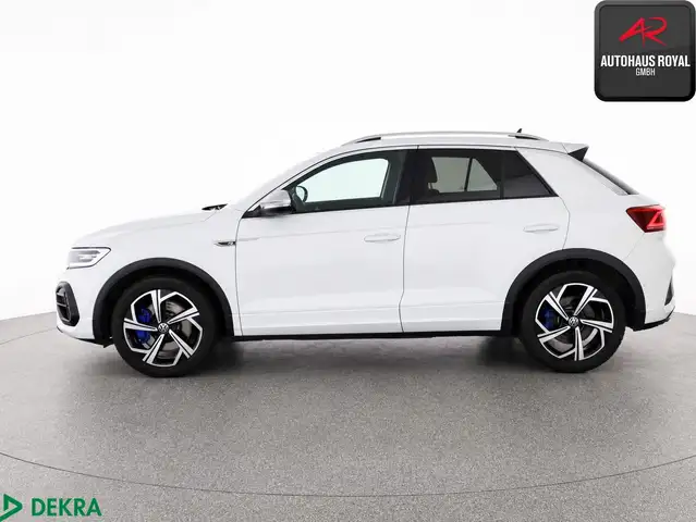 Volkswagen T-Roc view 2